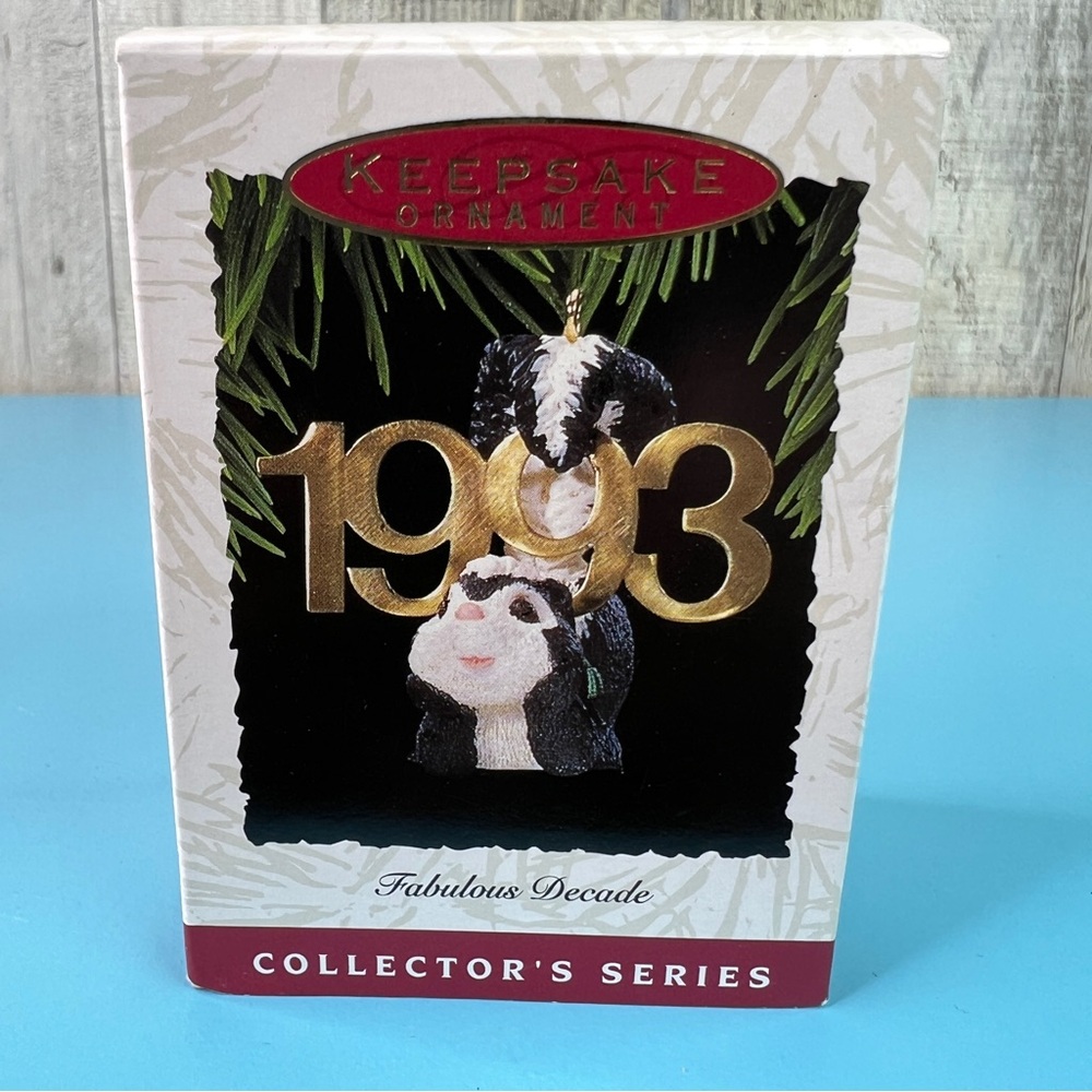 Hallmark Keepsake Ornament Fabulous Decade Collectors Series 1993